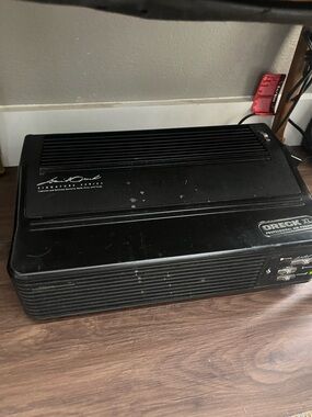 Oreck XL Black Air Purifier signature series